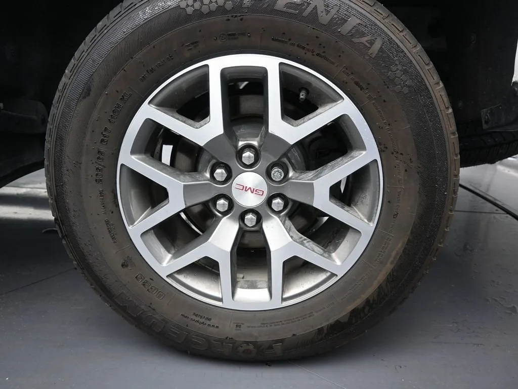 2021 GMC Canyon AT4 - Leather photo 10
