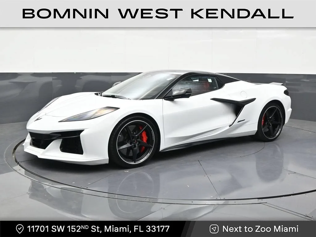 2025 Chevrolet Corvette E-Ray