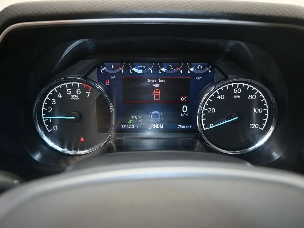 2023 Ford F-150 XL photo 12