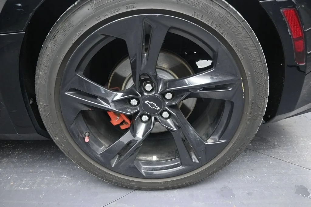 2020 Chevrolet Camaro 1LT photo 10