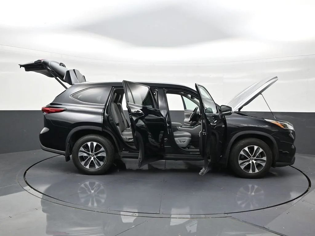 2021 Toyota Highlander Hybrid XLE photo 29
