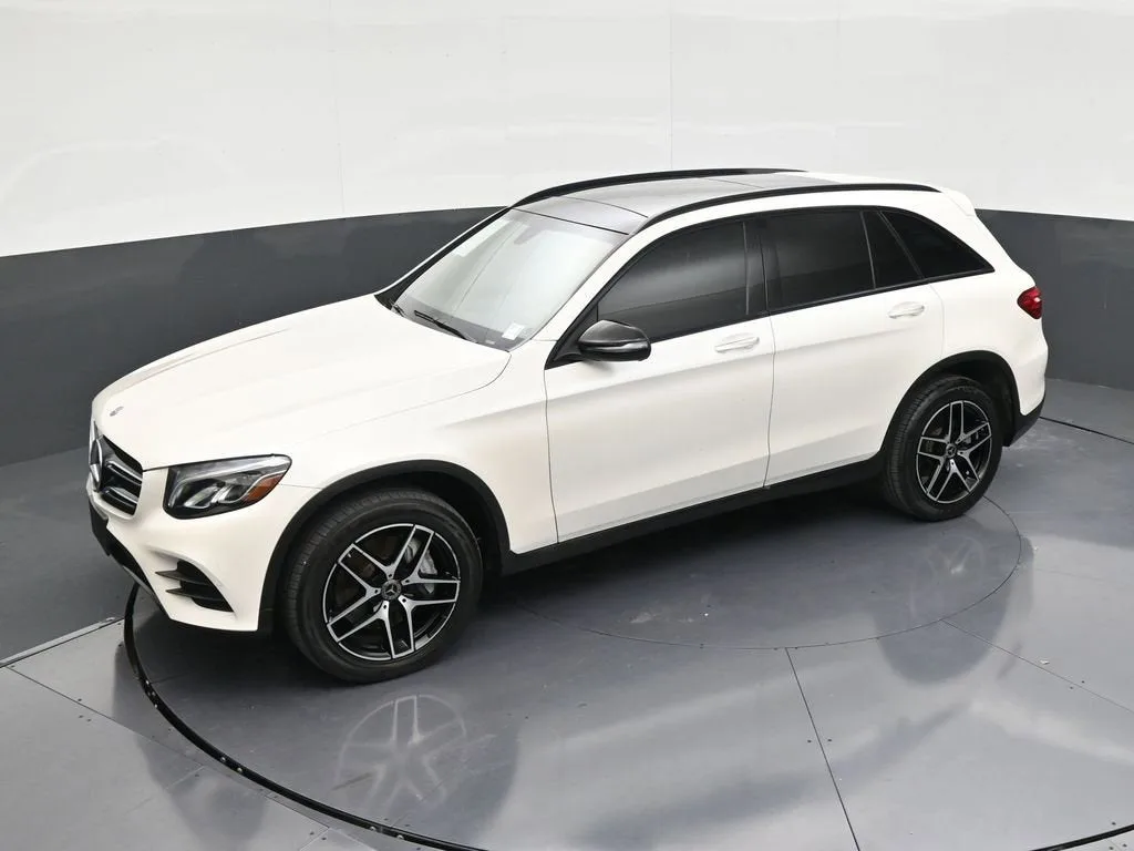 2019 Mercedes-Benz GLC 300 4MATIC® photo 12