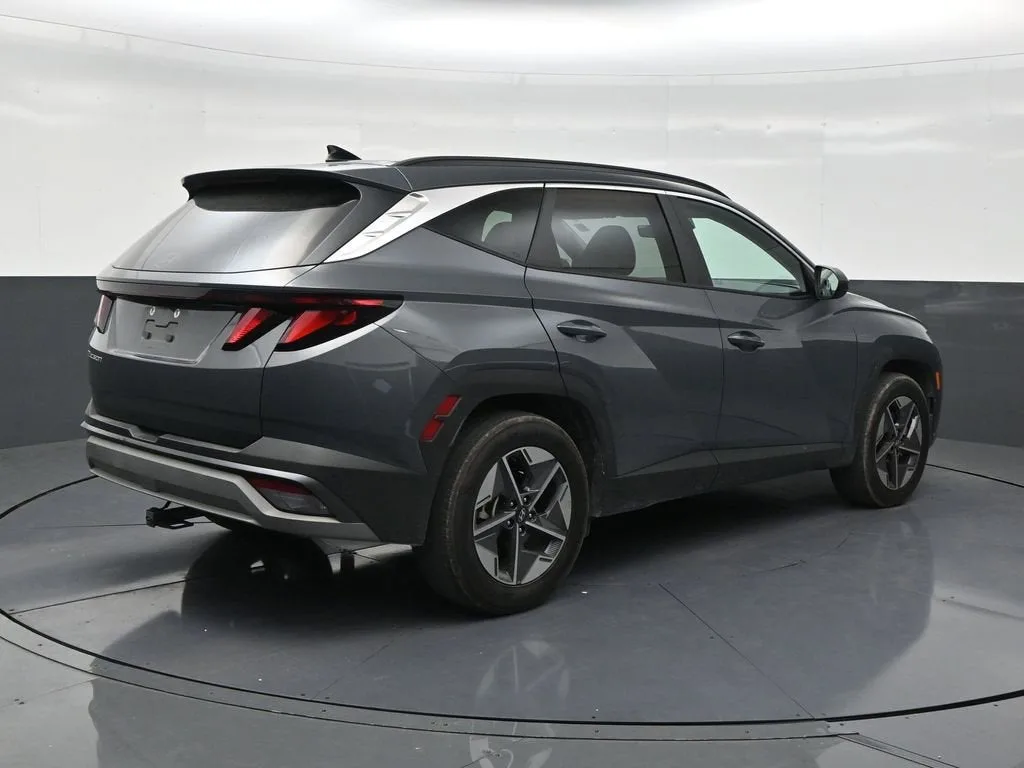 2025 Hyundai Tucson SEL photo 5