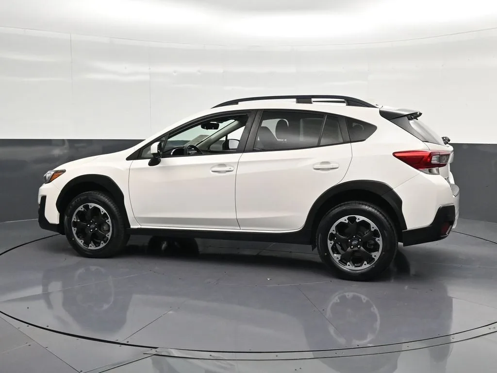 2023 Subaru Crosstrek Premium photo 8