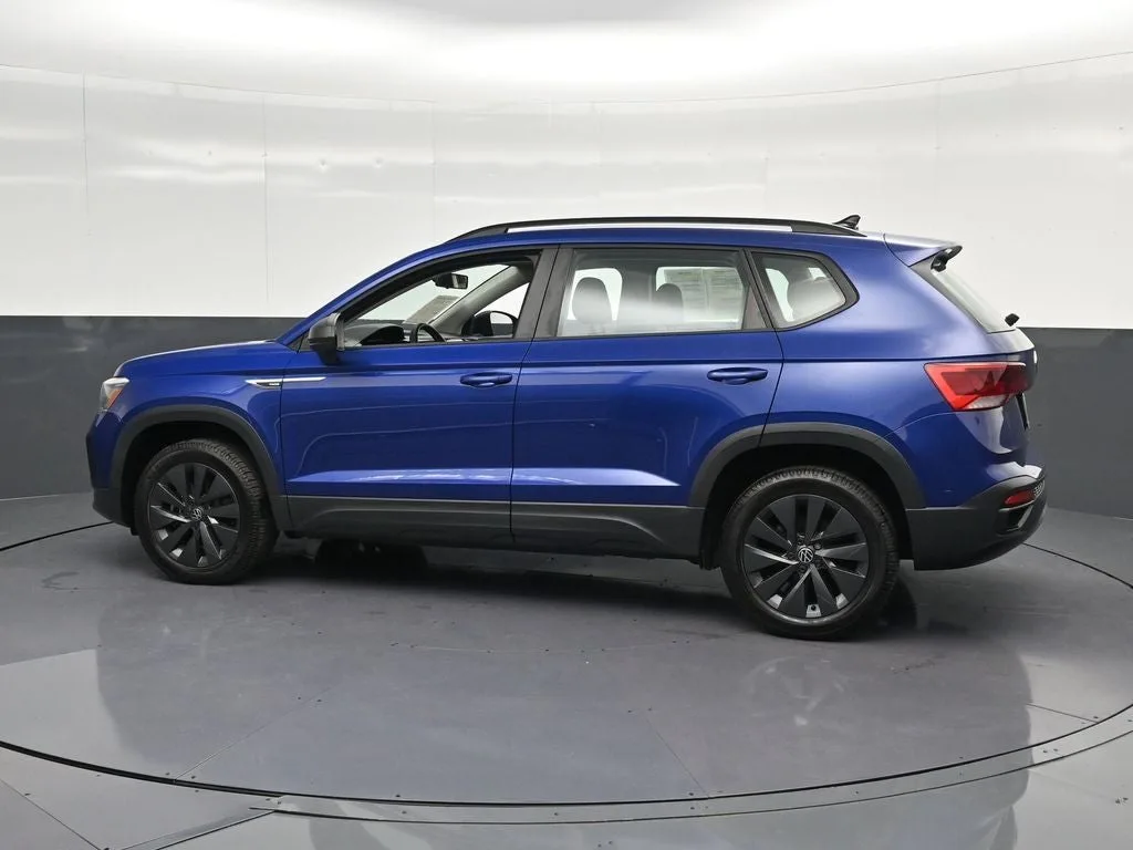 2022 Volkswagen Taos 1.5T S photo 8