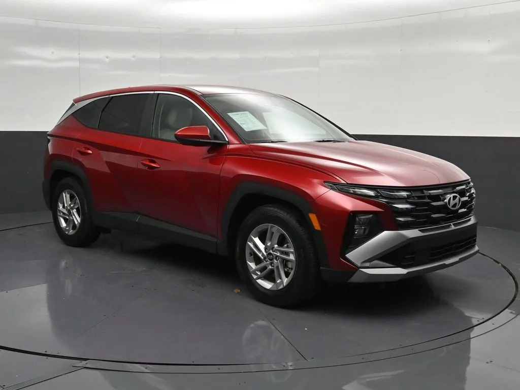 2025 Hyundai Tucson SE photo 5
