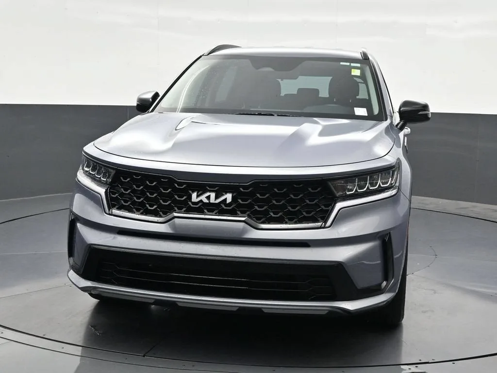 2023 Kia Sorento S photo 9