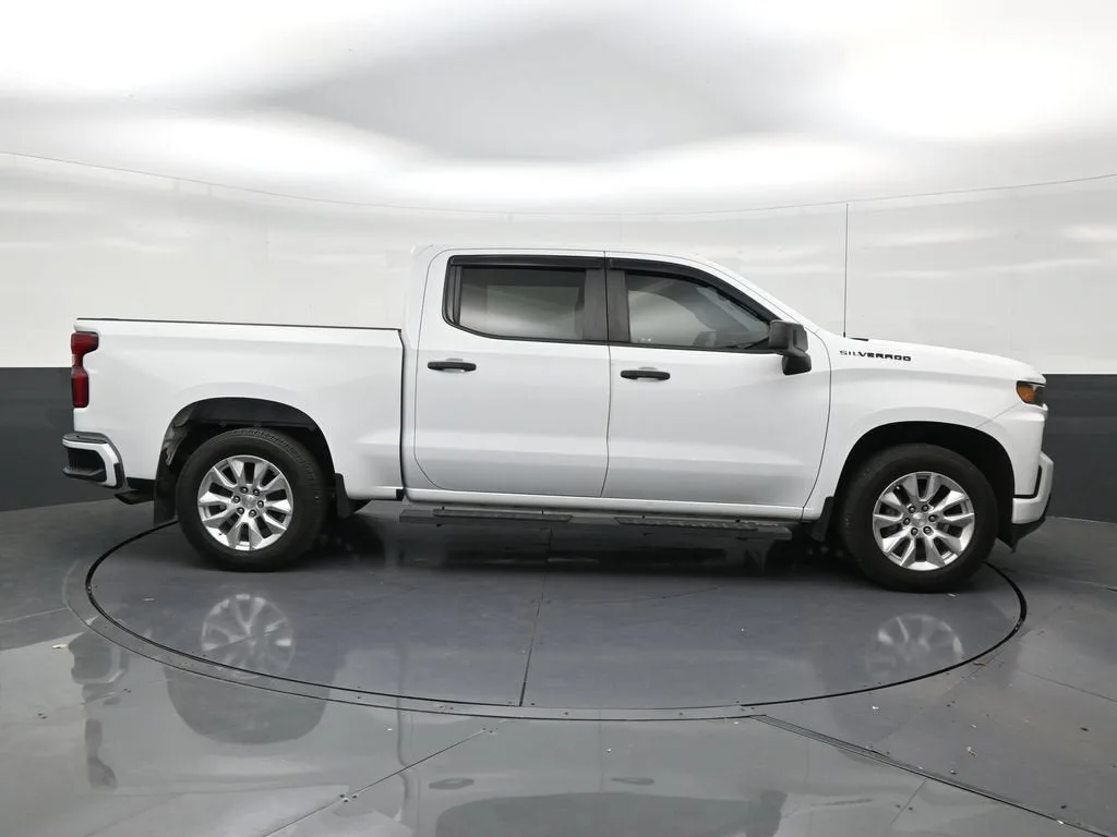 2021 Chevrolet Silverado 1500 Custom photo 6