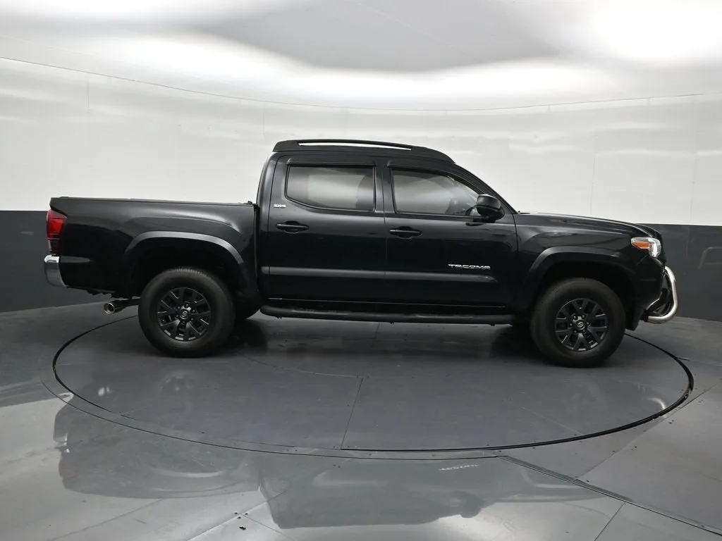 2021 Toyota Tacoma SR5 V6 photo 7