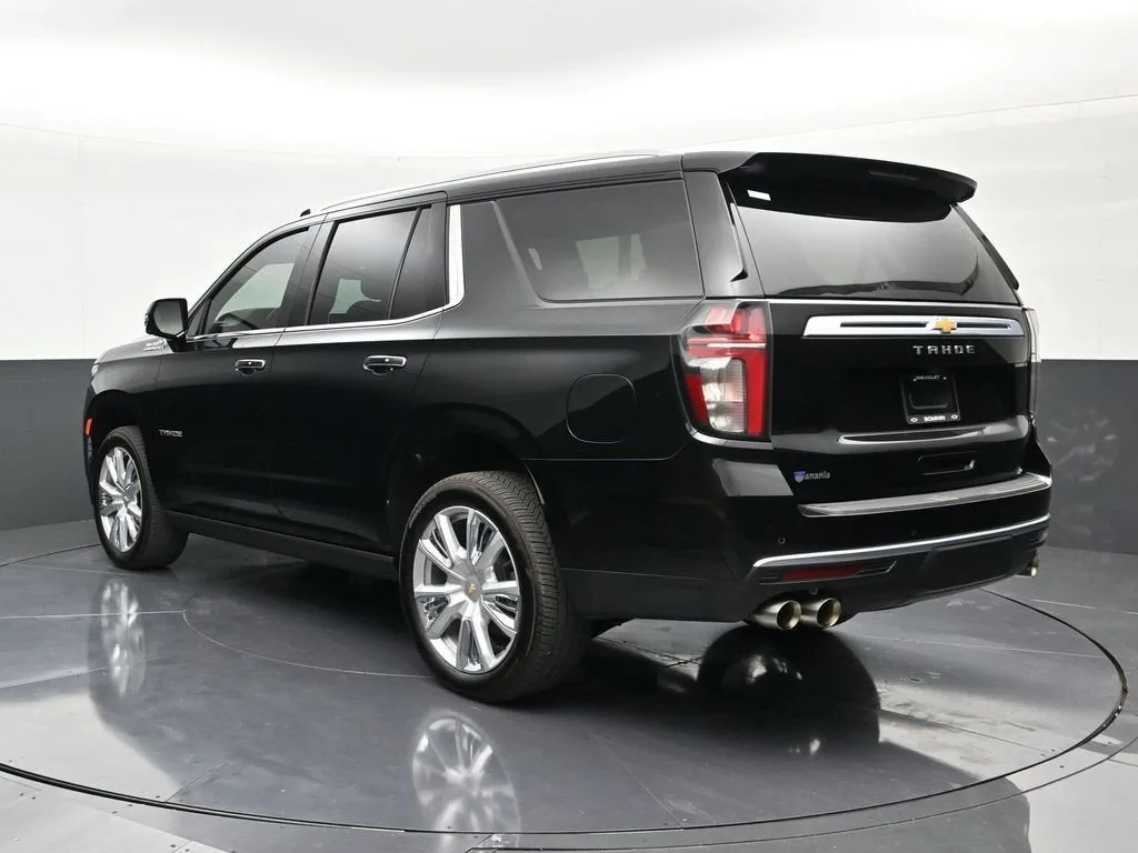 2024 Chevrolet Tahoe High Country photo 3