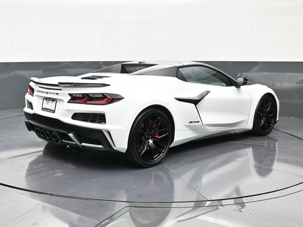 2026 Chevrolet Corvette Z06 1LZ photo 5