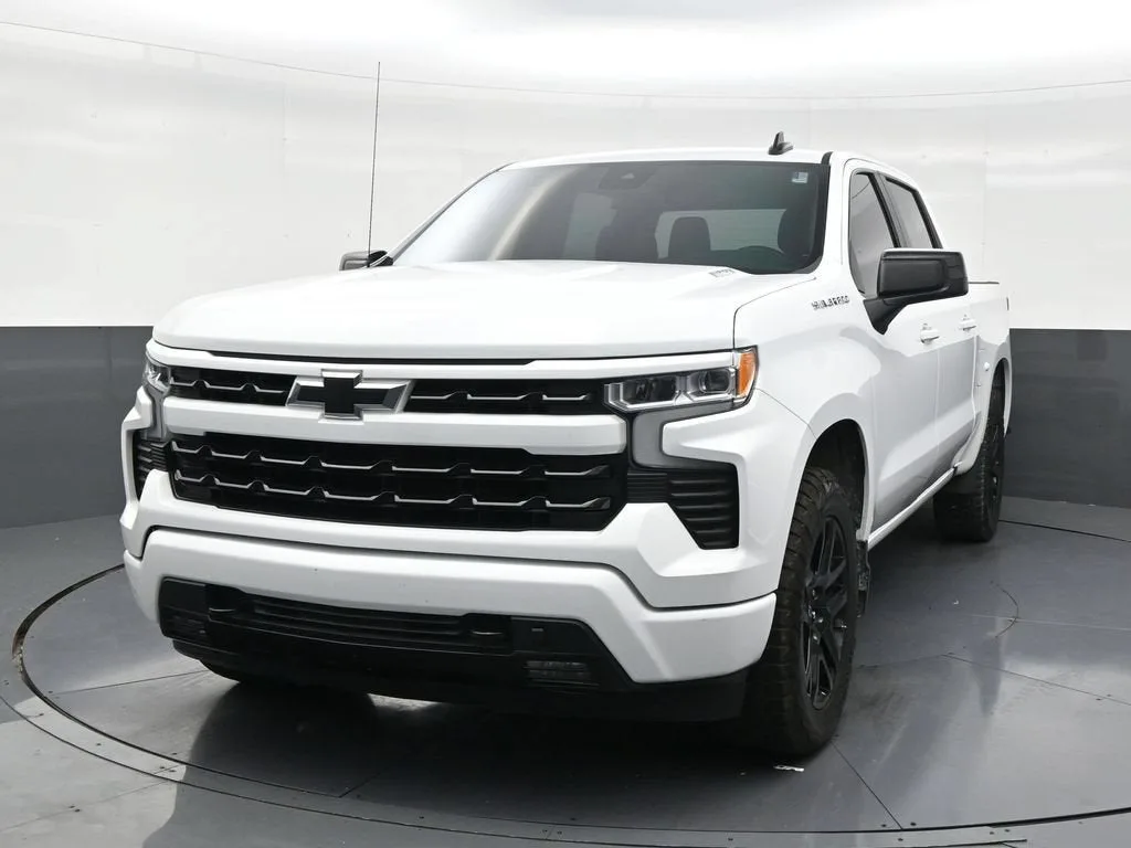 2023 Chevrolet Silverado 1500 RST photo 8