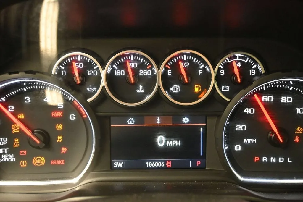 2021 Chevrolet Silverado 1500 LT photo 10