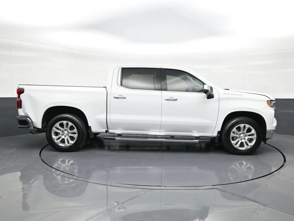 2023 Chevrolet Silverado 1500 LTZ photo 6