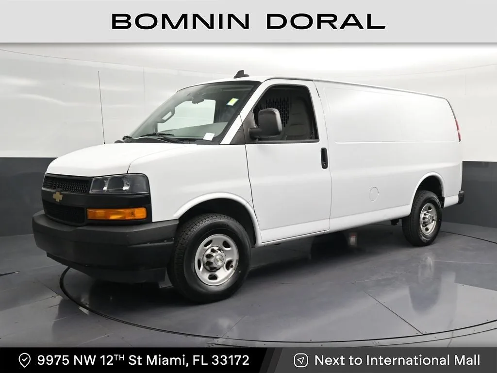 2022 Chevrolet Express 3500
