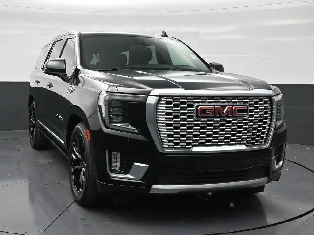 2021 GMC Yukon Denali photo 7