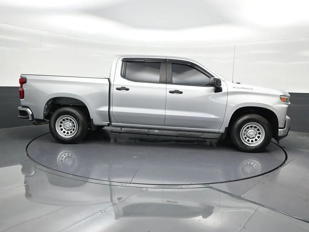 2021 Chevrolet Silverado 1500 Custom photo 7