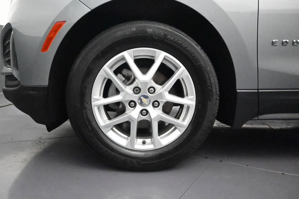 2023 Chevrolet Equinox LT photo 10