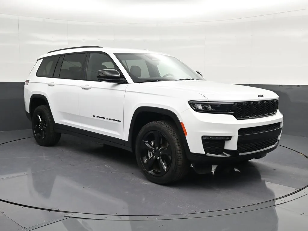 2025 Jeep Grand Cherokee L Limited photo 5