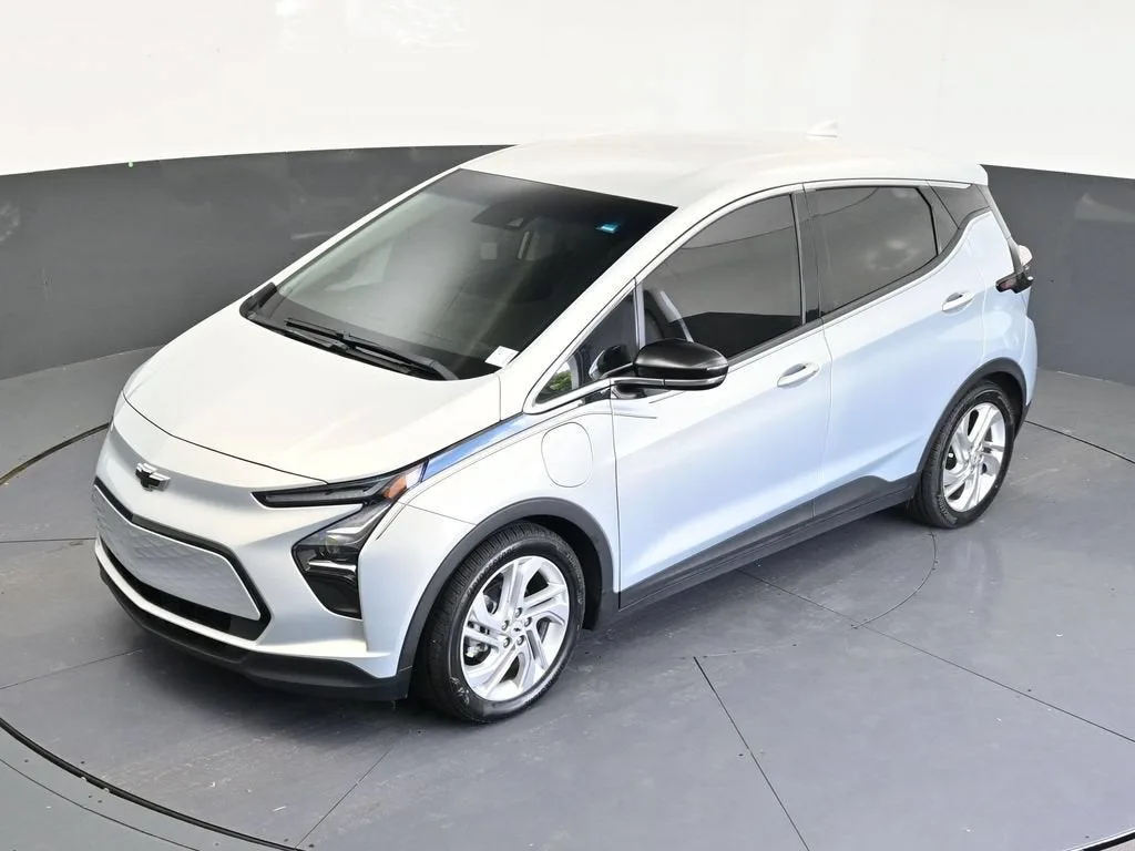 2023 Chevrolet Bolt EV 1LT photo 11