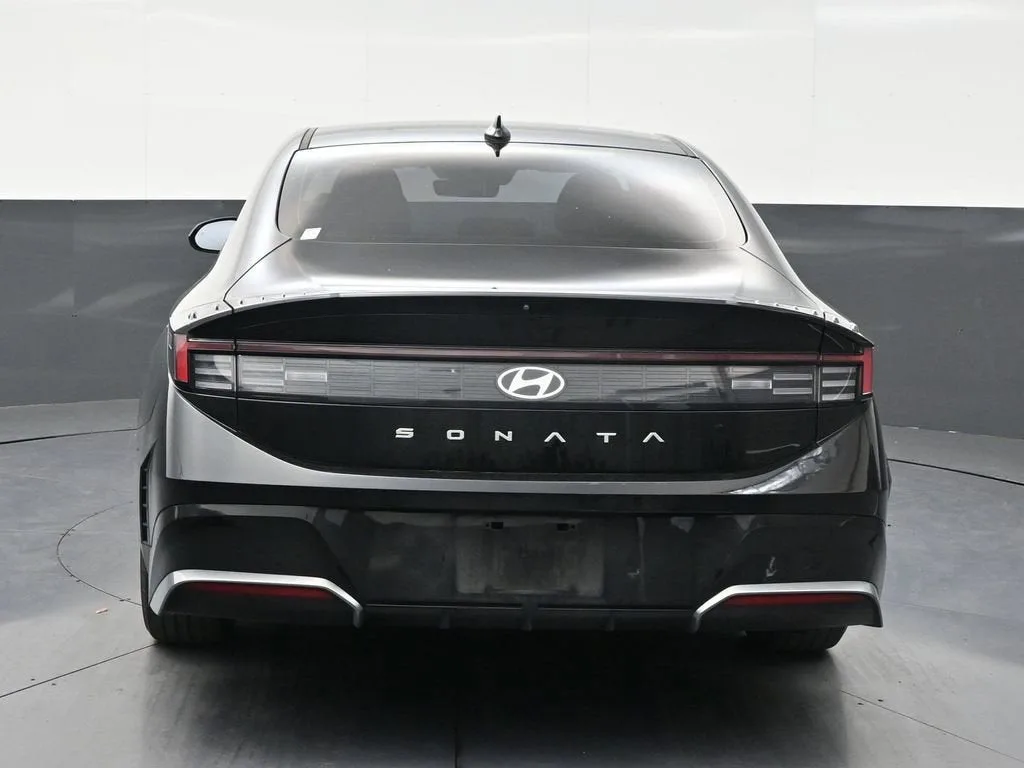 2024 Hyundai Sonata SEL photo 4