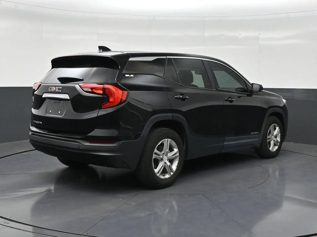 2018 GMC Terrain SLE photo 5
