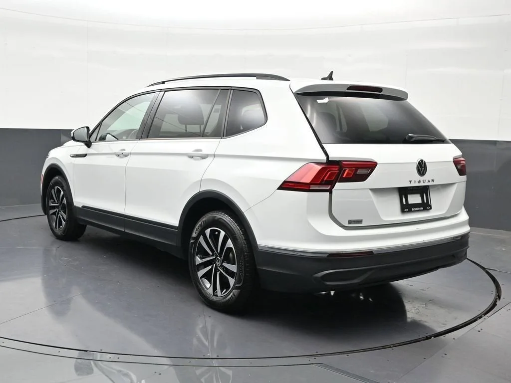 2024 Volkswagen Tiguan 2.0T S photo 3