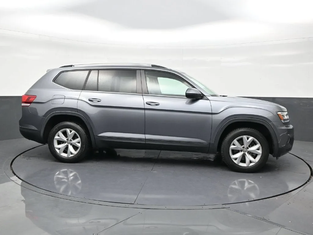 2018 Volkswagen Atlas 2.0T SE photo 6