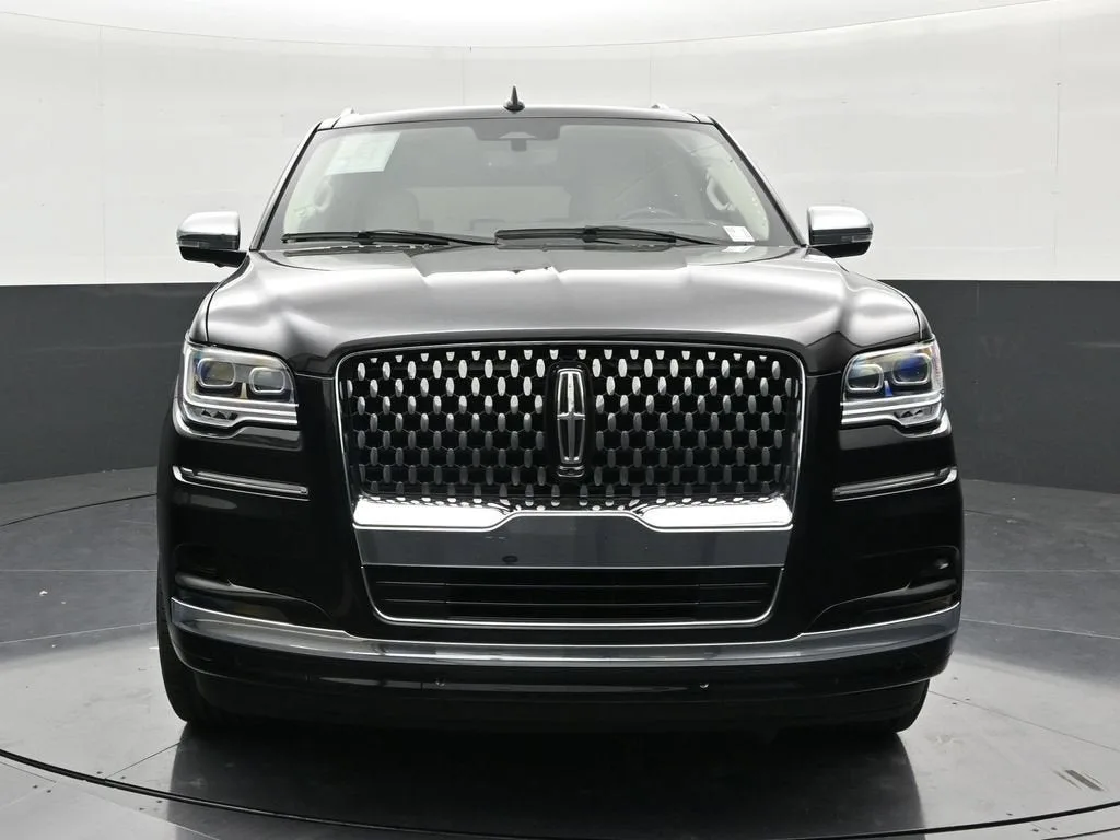 2024 Lincoln Navigator Black Label L photo 8