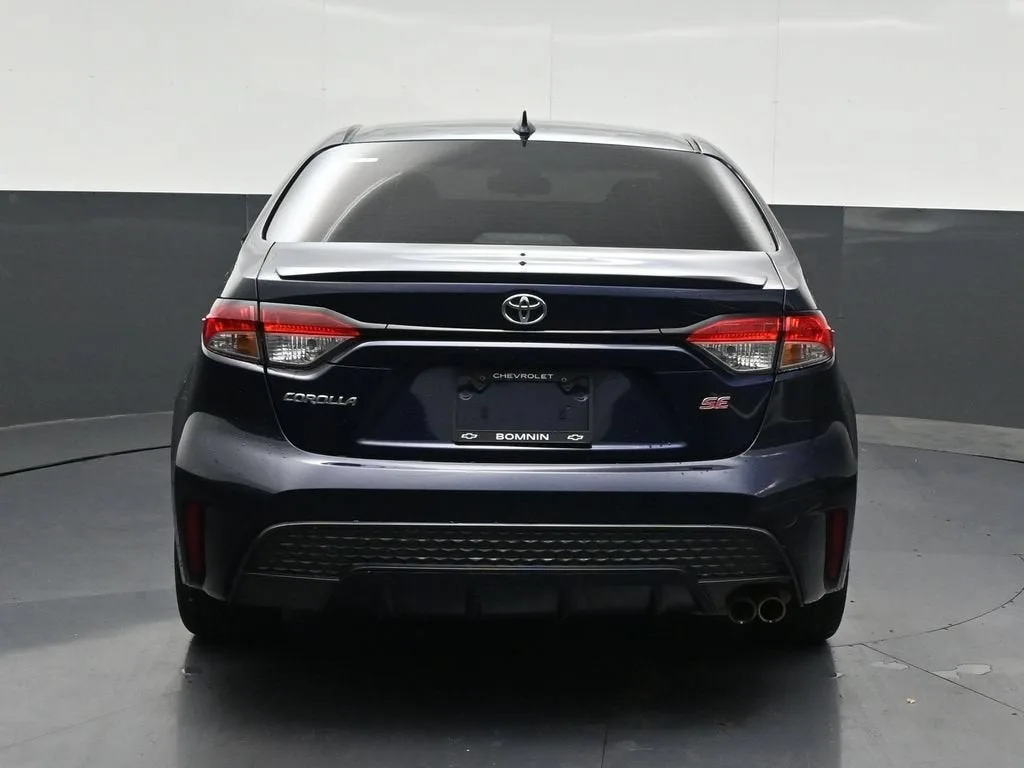 2020 Toyota Corolla SE photo 4