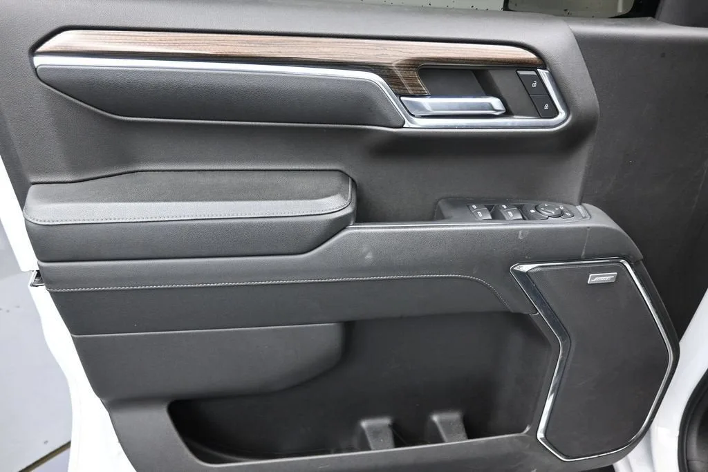 2024 Chevrolet Silverado 1500 LT Trail Boss photo 11