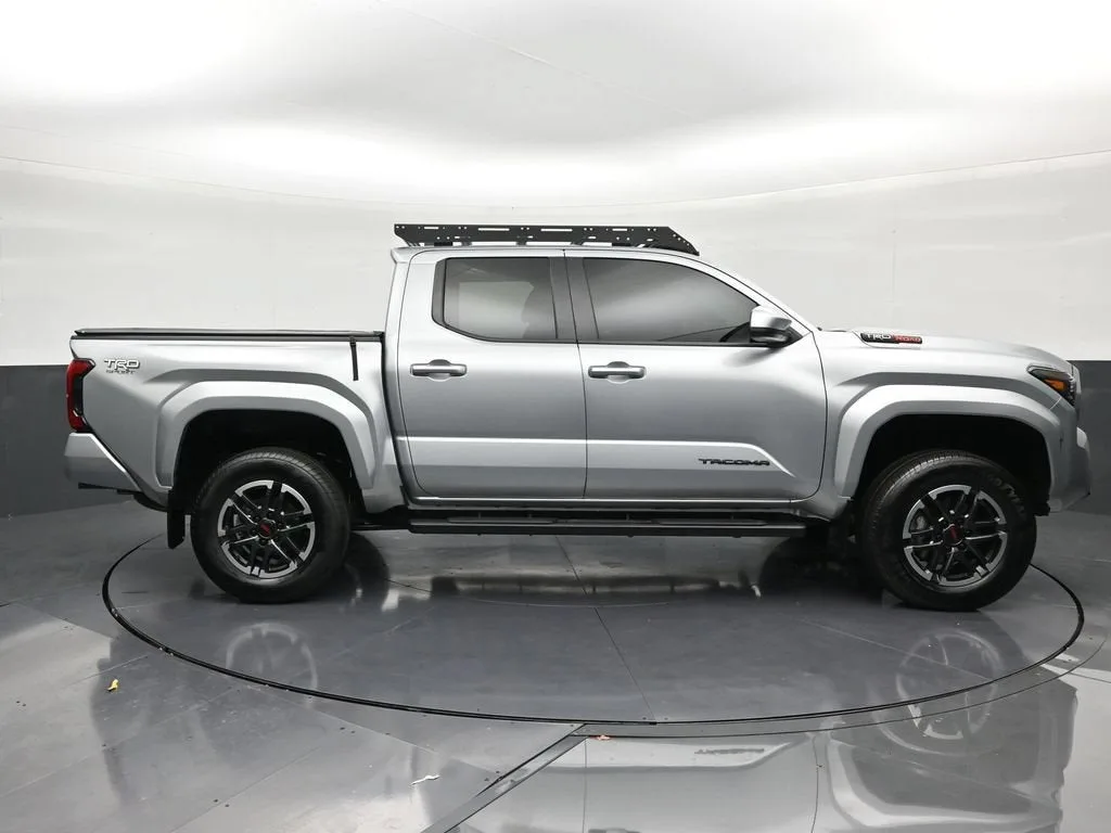 2024 Toyota Tacoma TRD Sport photo 6