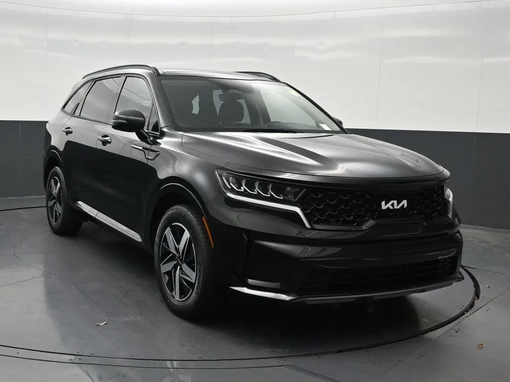 2023 Kia Sorento S photo 8