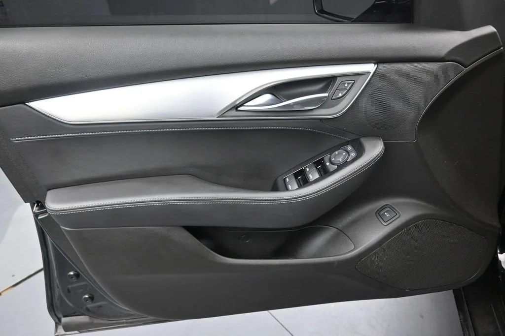 2024 Cadillac CT5 Luxury photo 11