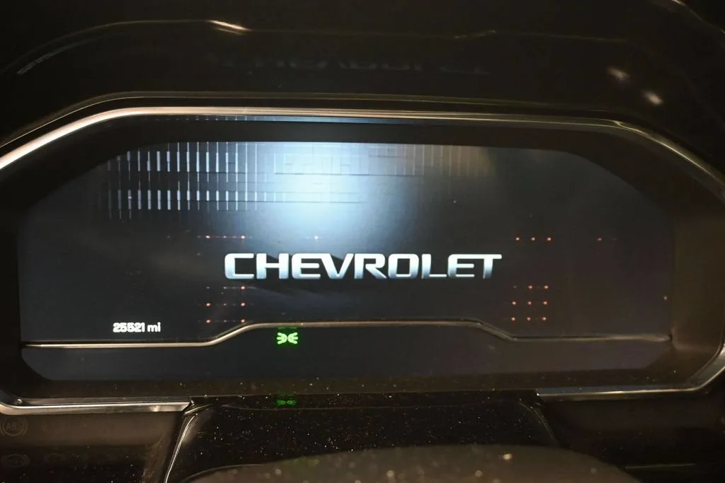2024 Chevrolet Silverado 1500 LT photo 10
