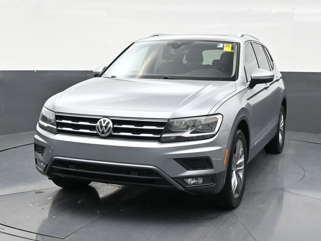 2021 Volkswagen Tiguan 2.0T SEL photo 8