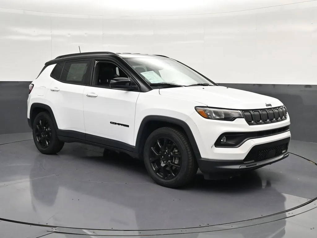 2022 Jeep Compass Latitude photo 5