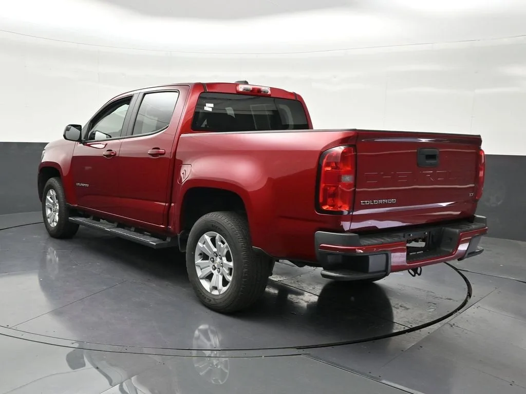2021 Chevrolet Colorado 2WD LT photo 3