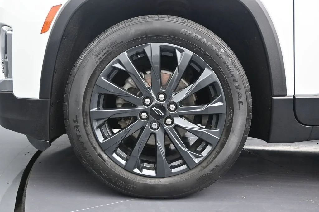 2023 Chevrolet Traverse RS photo 10