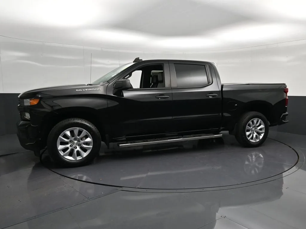 2022 Chevrolet Silverado 1500 LTD Custom photo 7