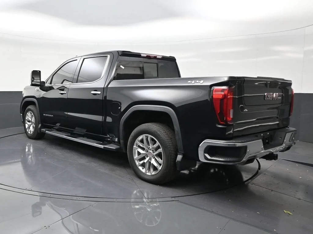 2021 GMC Sierra 1500 SLT photo 3