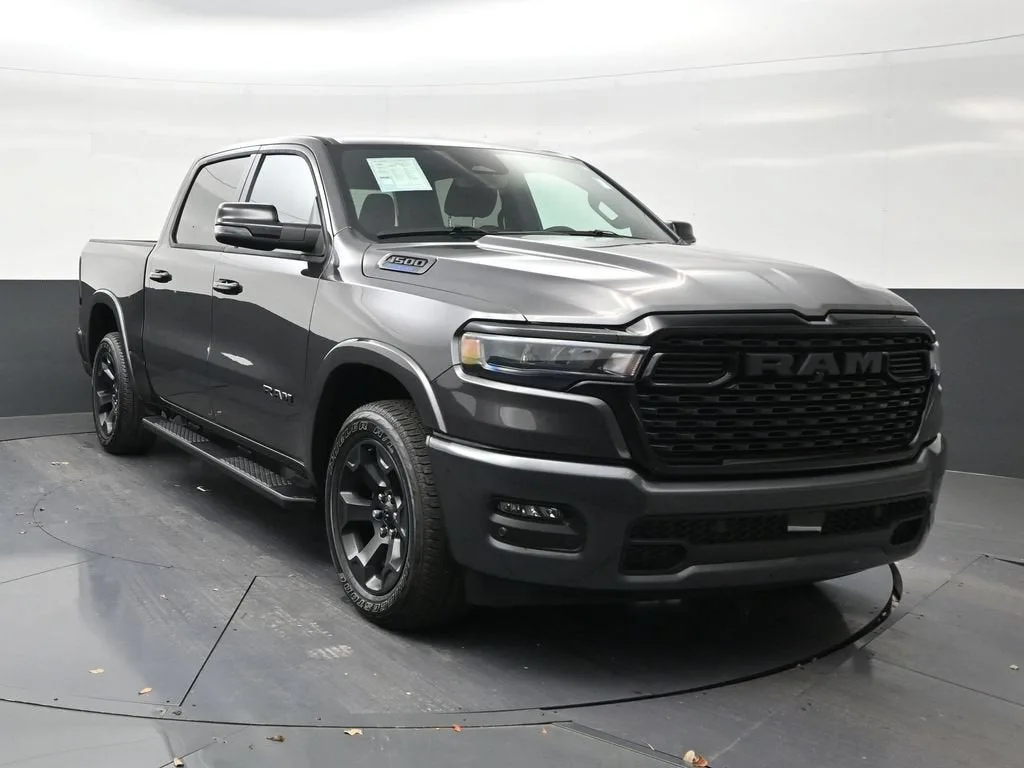 2025 RAM 1500 Big Horn Crew Cab 4x2 5'7" Box photo 7