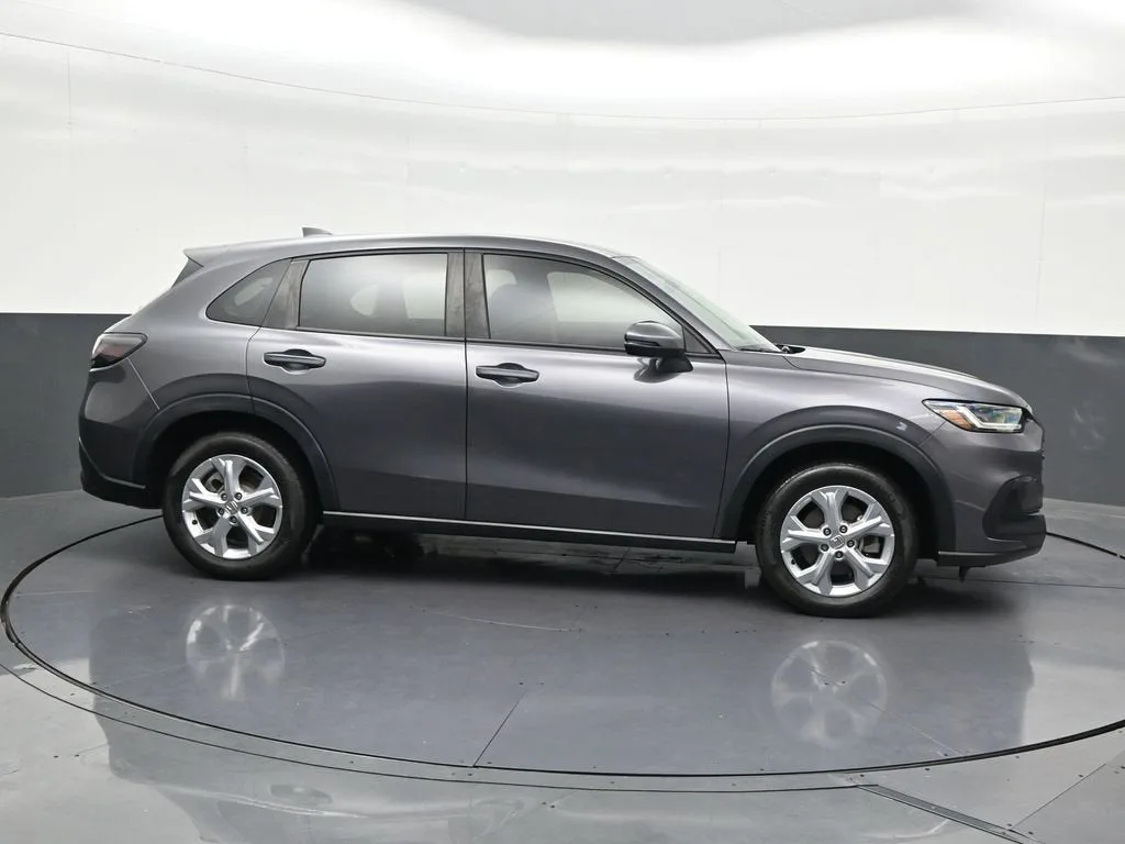 2024 Honda HR-V 2WD LX photo 6