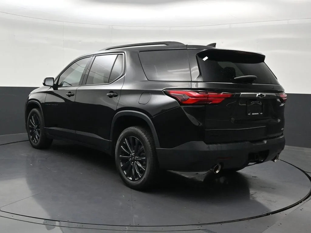 2023 Chevrolet Traverse RS photo 3