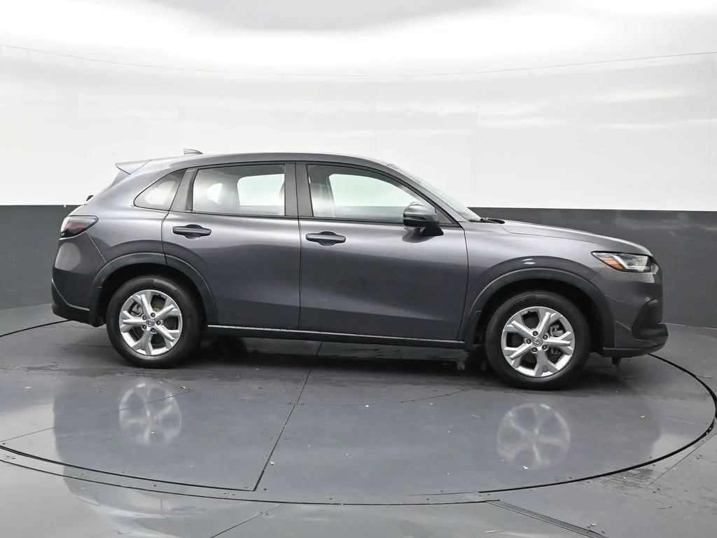 2024 Honda HR-V 2WD LX photo 6