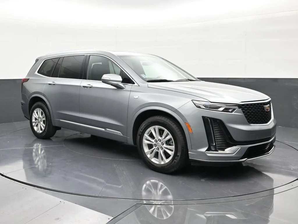 2023 Cadillac XT6 Luxury photo 7