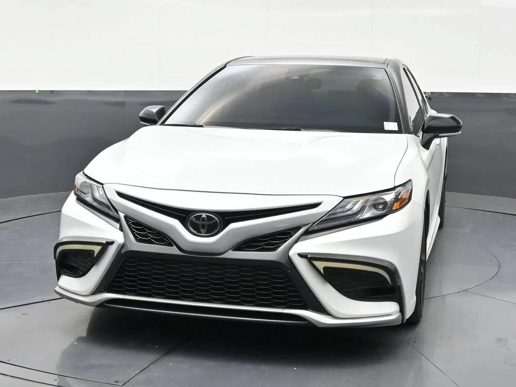 2024 Toyota Camry XSE V6 photo 8
