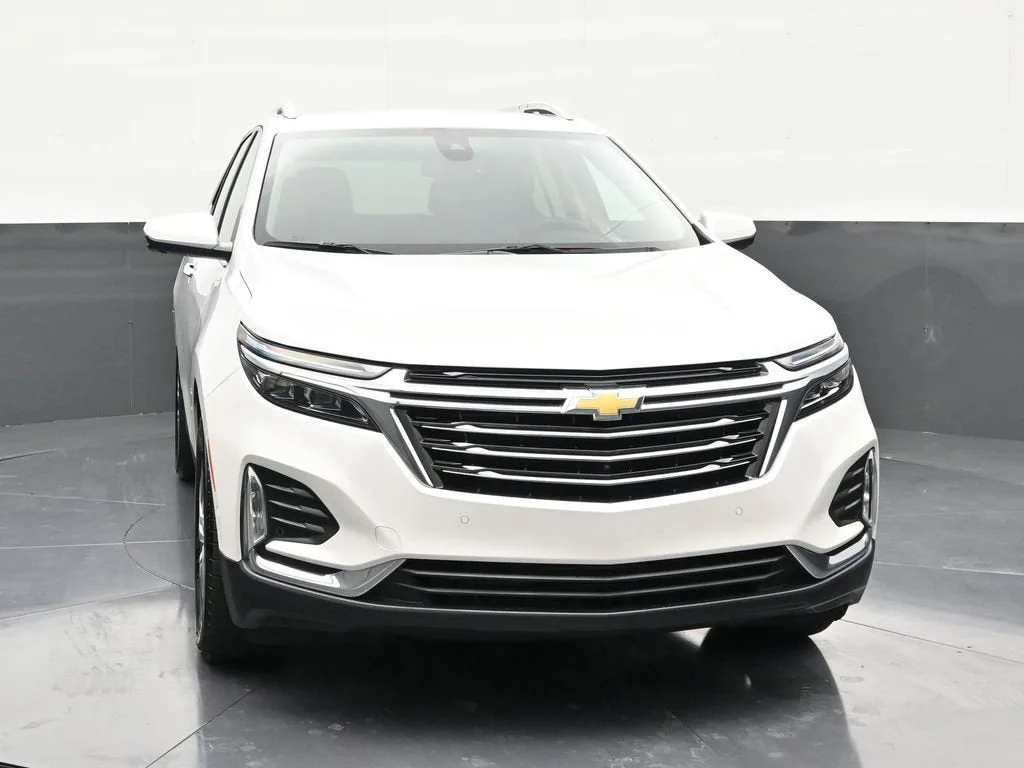 2024 Chevrolet Equinox Premier photo 8