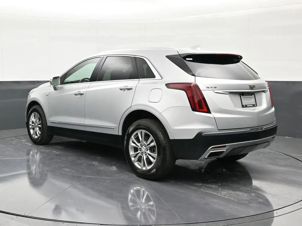 2020 Cadillac XT5 Premium Luxury photo 3