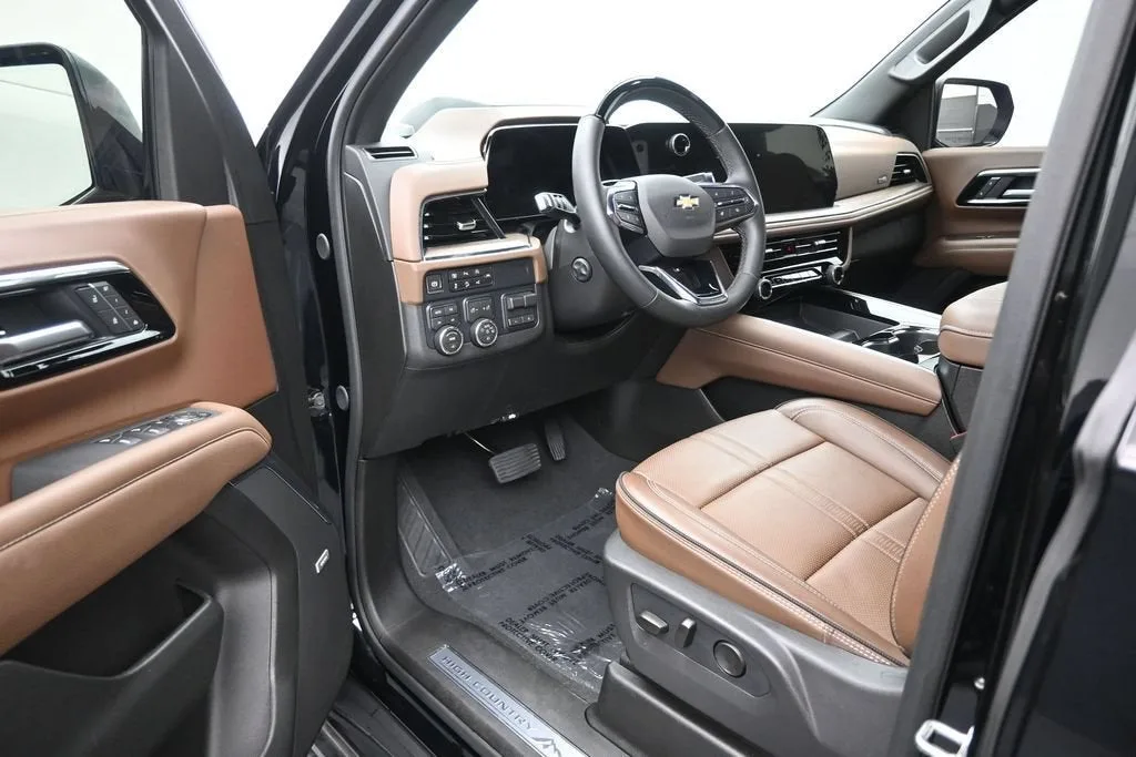 2026 Chevrolet Suburban High Country photo 11